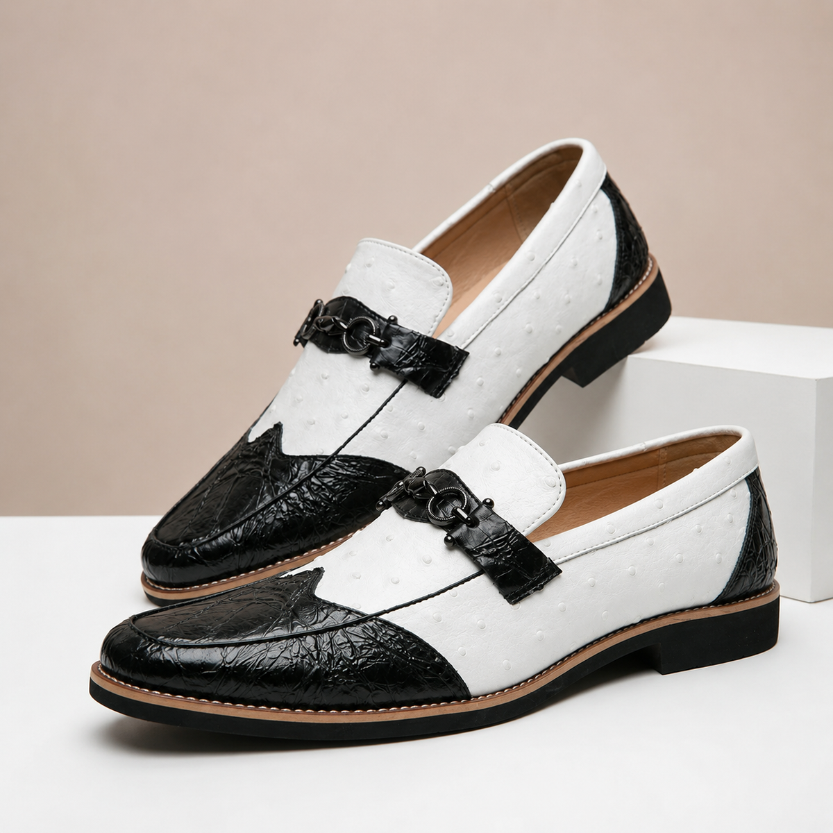 Joris | Gestippelde loafers