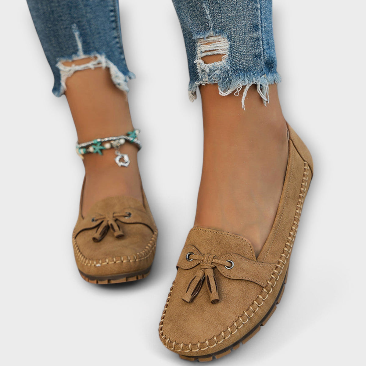 Lise - Moccasin
