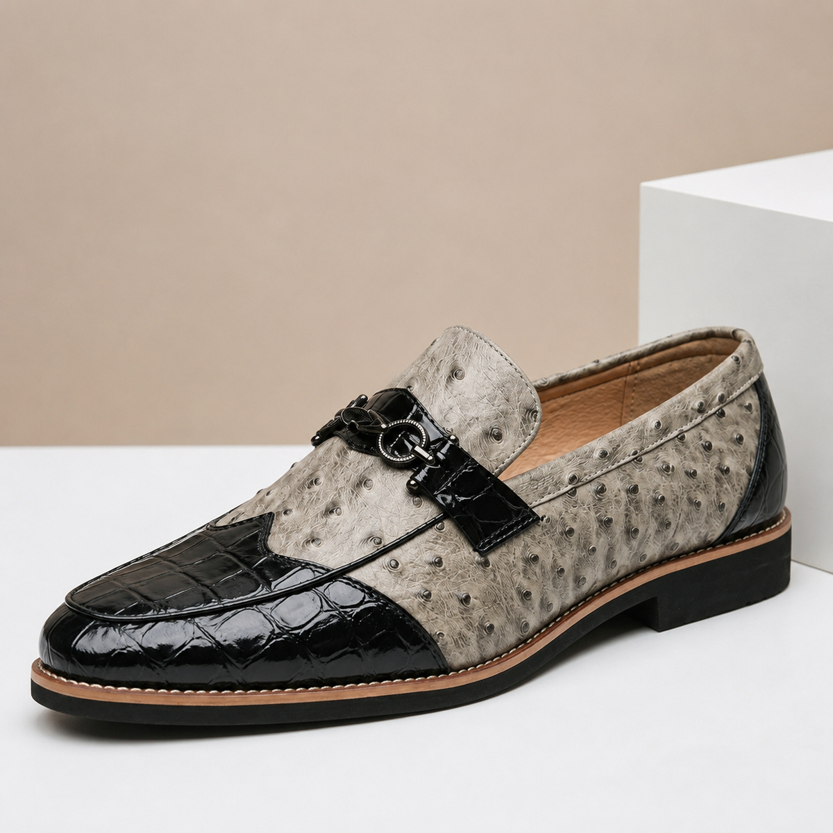 Joris | Gestippelde loafers