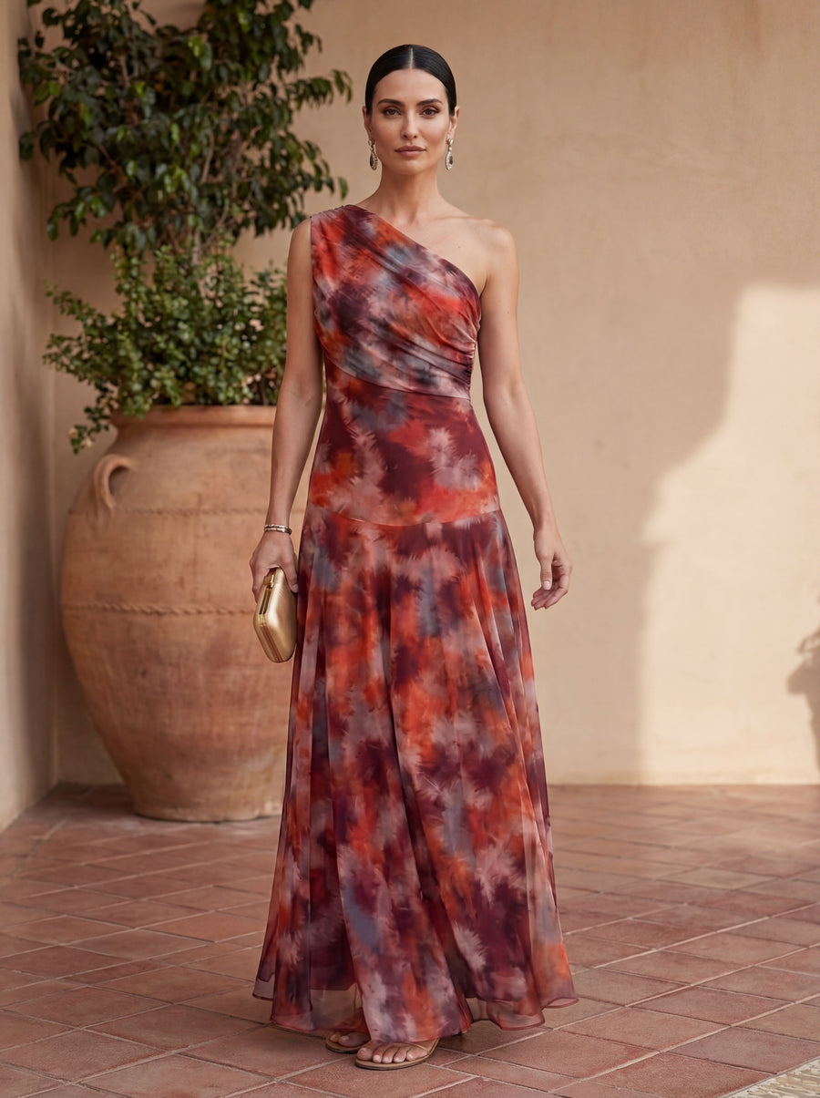 Lange, vloeiende jurk, tijdloze elegantie bij Maison Claire en Sylvie