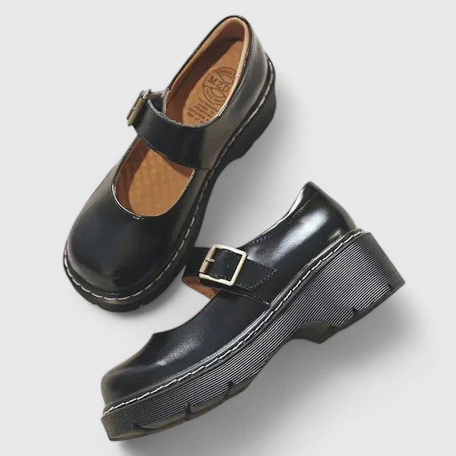 Nita | Mary Jane Schoenen