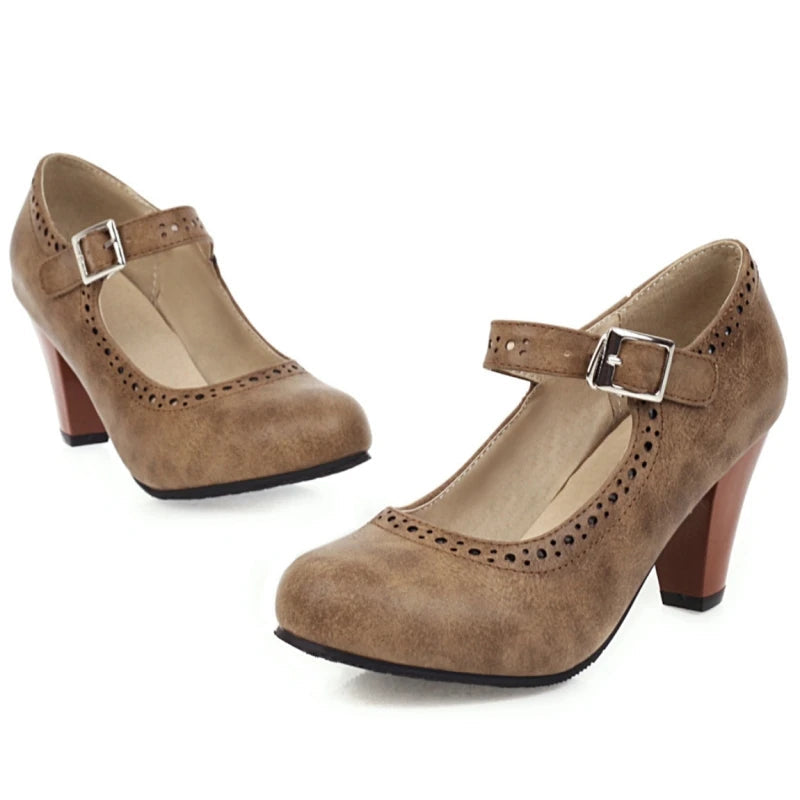 Minouk | Elegante Mary Jane Pumps