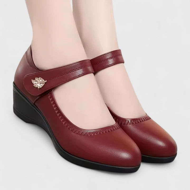 Sarita | Comfortabele Schoenen met sleehak