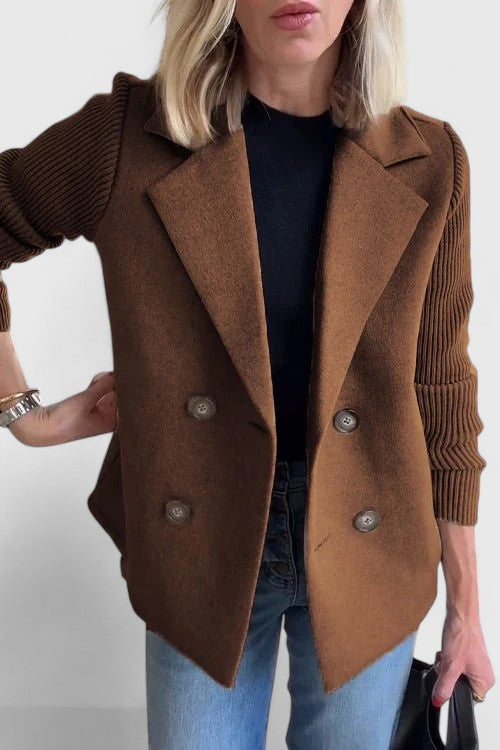 Indah | Tailored jassen met mouwdetail