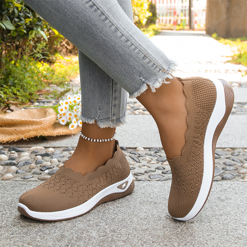 Annechien | Lichte slip-on sneakers