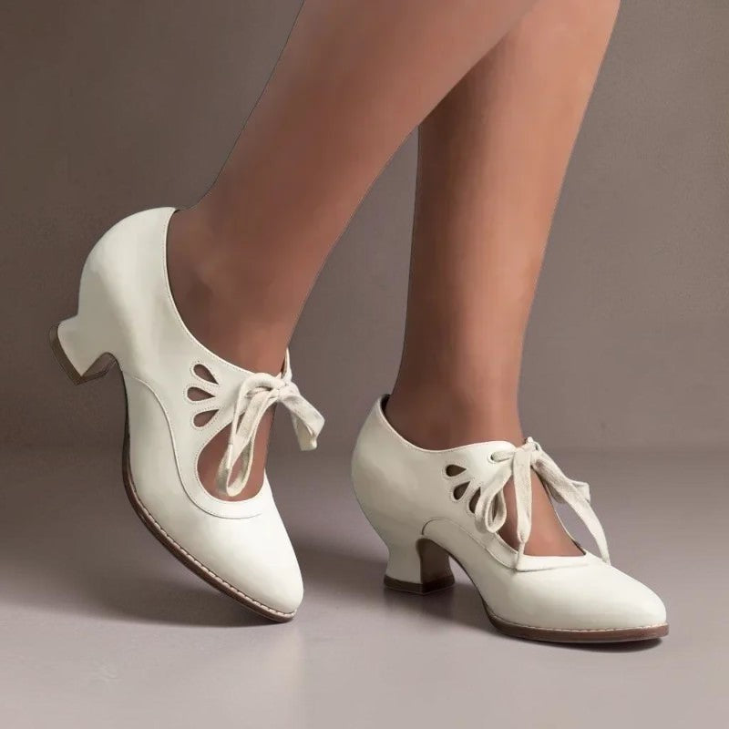 Kaouthar | Elegante Pumps met strik