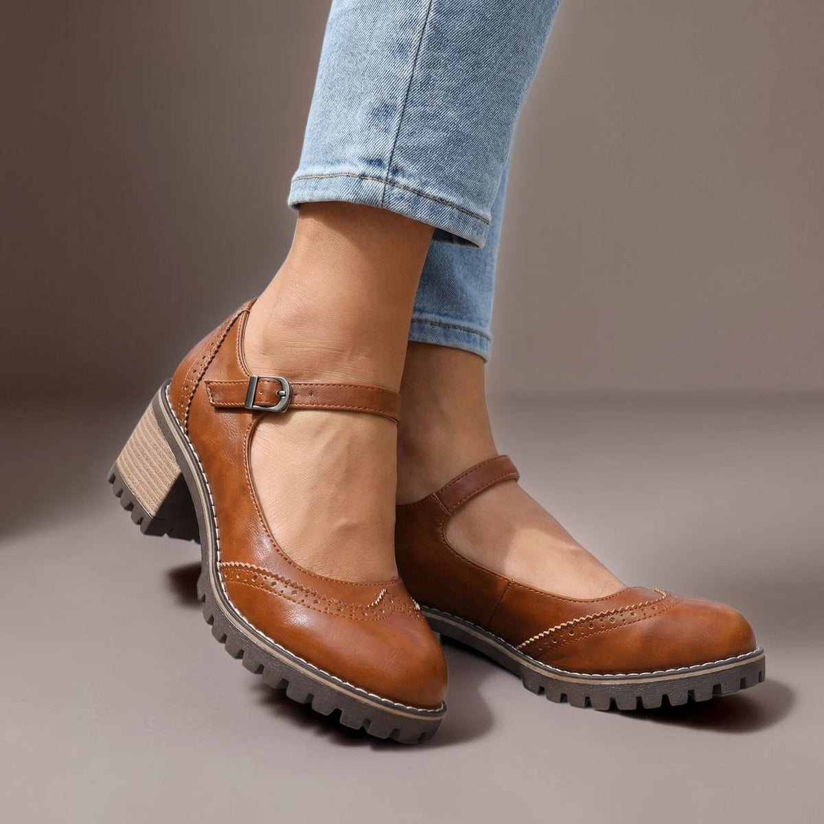Vanya | Mary Jane Pumps