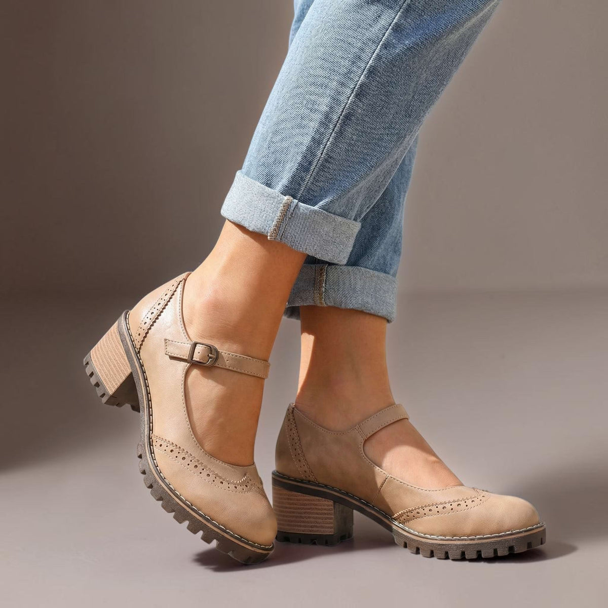 Vanya | Mary Jane Pumps
