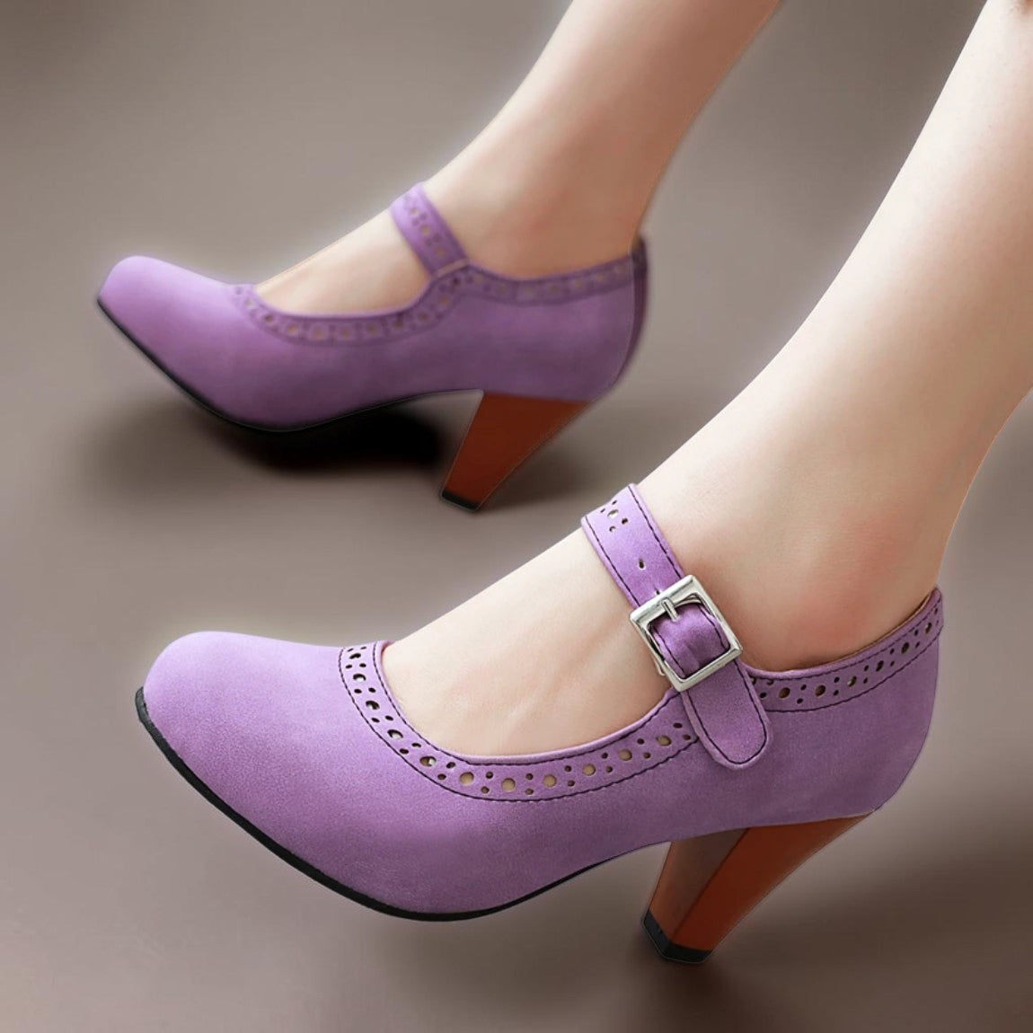 Minouk | Elegante Mary Jane Pumps